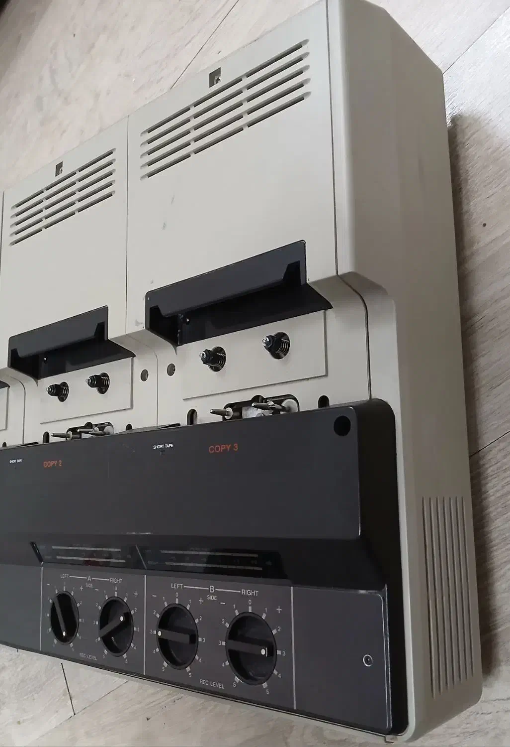 دستگاه تکثیر نوار کاست سونی Sony ccp-310|کلکسیون اشیاء عتیقه|اصفهان, مرداویج|دیوار