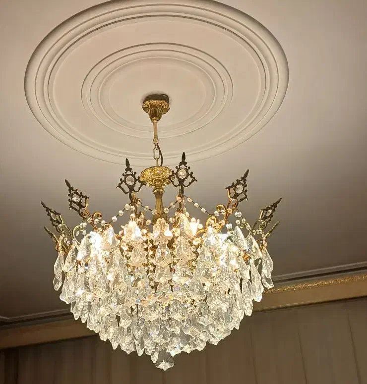 لوستر ۱۲ شاخه فروش فوری|لوستر و چراغ آویز|زنجان, |دیوار