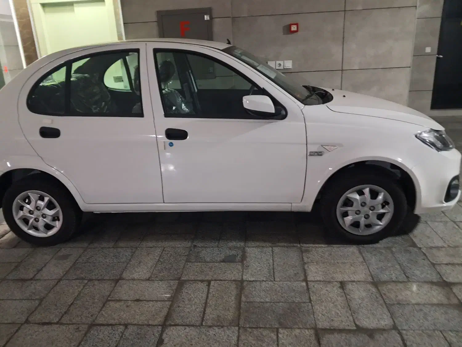 ساینا دوگانه خشک|خودرو سواری و وانت|مشکین‌دشت, |دیوار