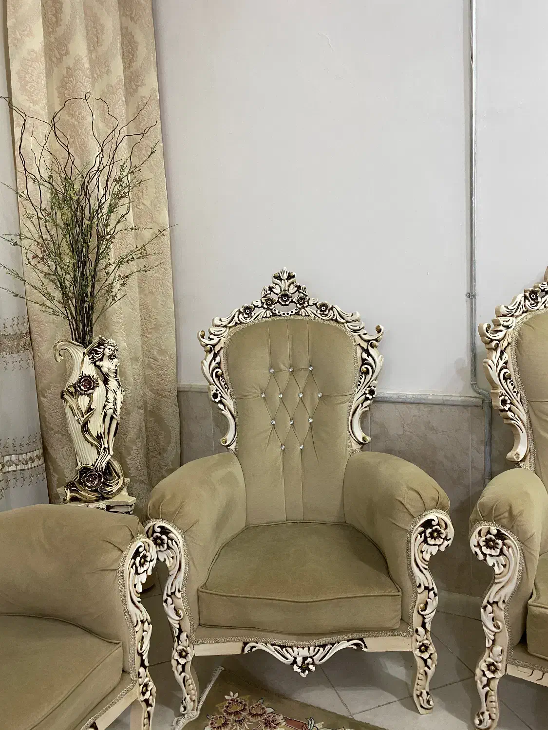 مبل چوب راش|مبلمان خانگی و میز عسلی|تربت‌حیدریه, بی بی حسنیه|دیوار