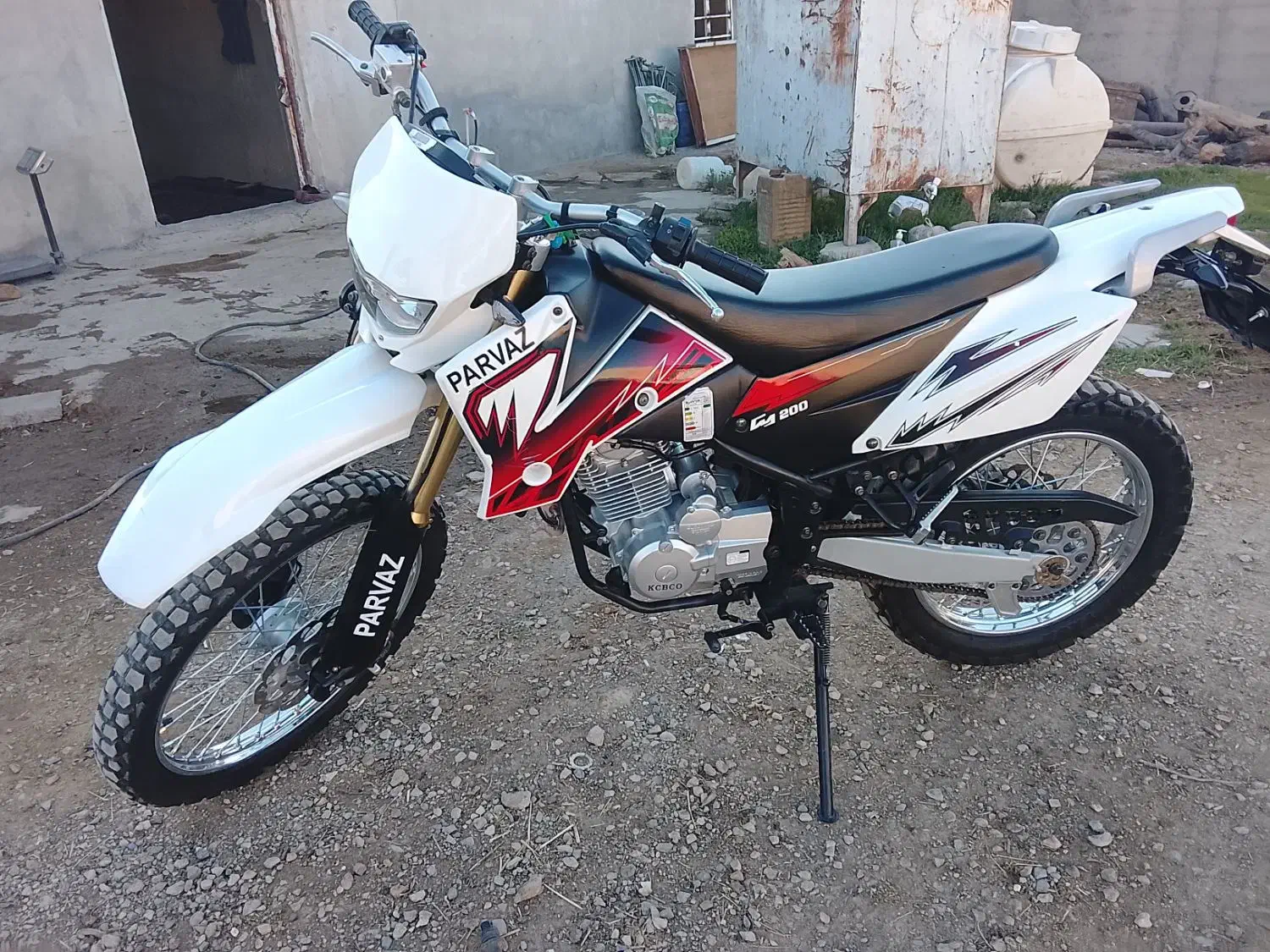 موتور 200بهرو تریل|موتورسیکلت|کرمانشاه, |دیوار