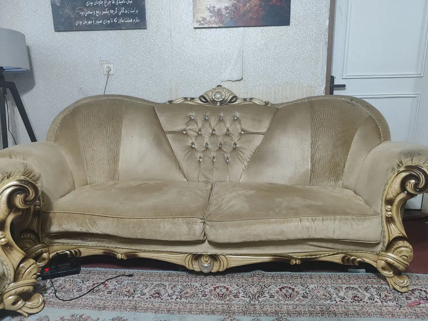 مبل های کلاسیک راحتی ۸ نفره|مبلمان خانگی و میز عسلی|کرج, چمران|دیوار