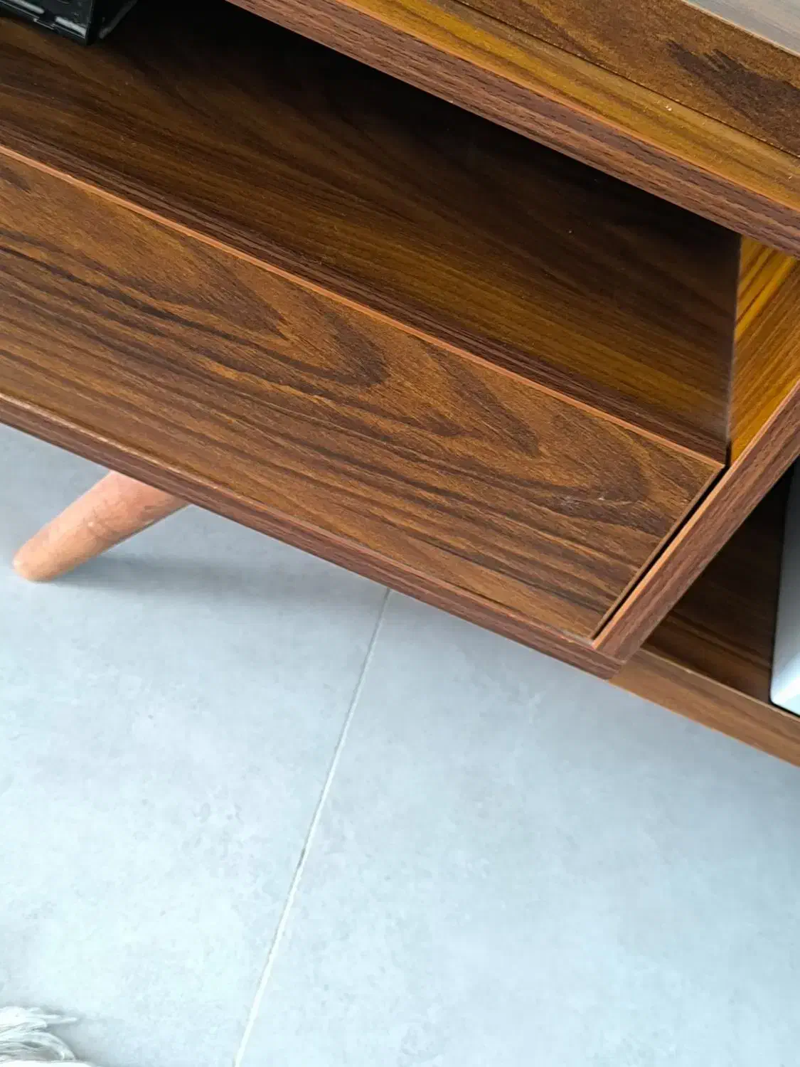 میز زیر تلویزیونی|میز تلویزیون|شیراز, دشت چنار|دیوار