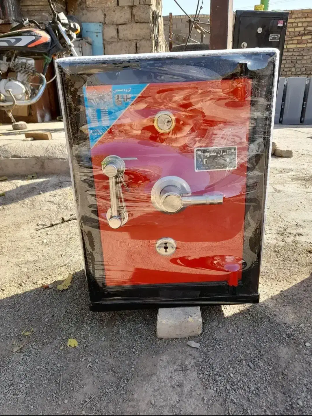 فروش گاوصندوق در مغازه ثابت yrd6000|ابزارآلات|ارومیه, |دیوار