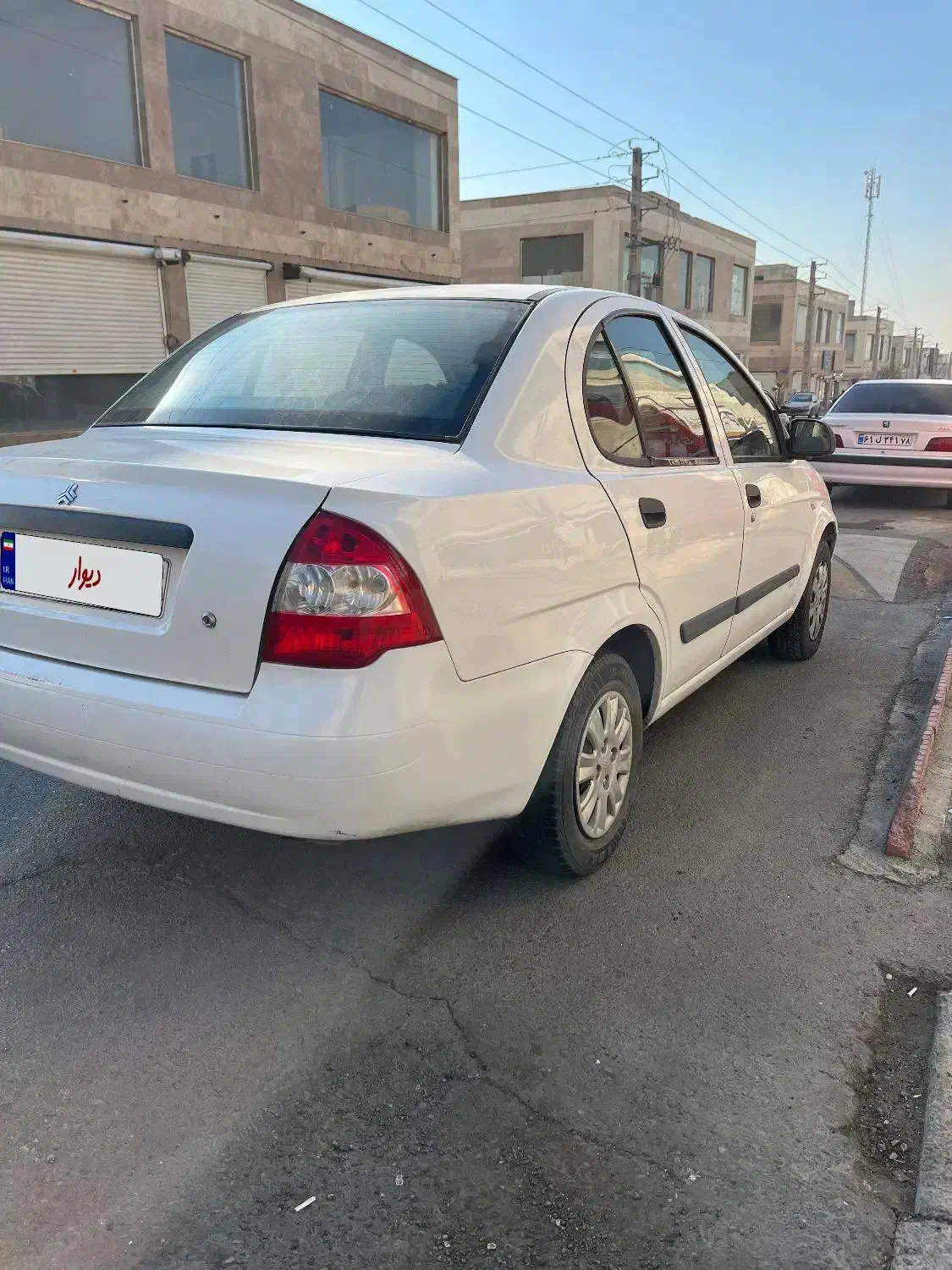 تیبا صندوق دار مدل ۹۳|خودرو سواری و وانت|قیامدشت - خاورشهر, |دیوار