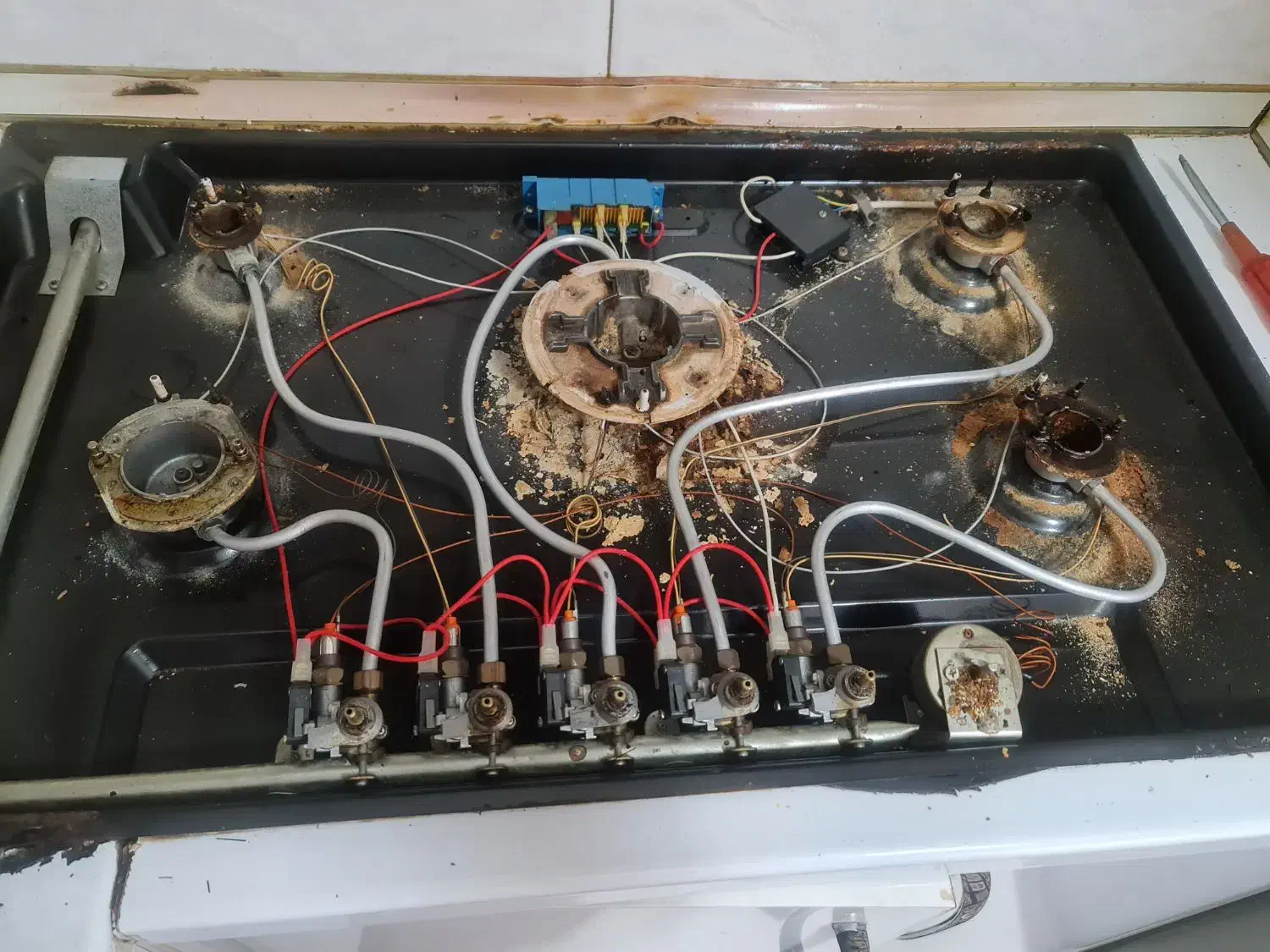 تعمیرات پکیج،آبگرمکن،بخاری،اجاق گاز|خدمات پیشه و مهارت|ایلام, |دیوار