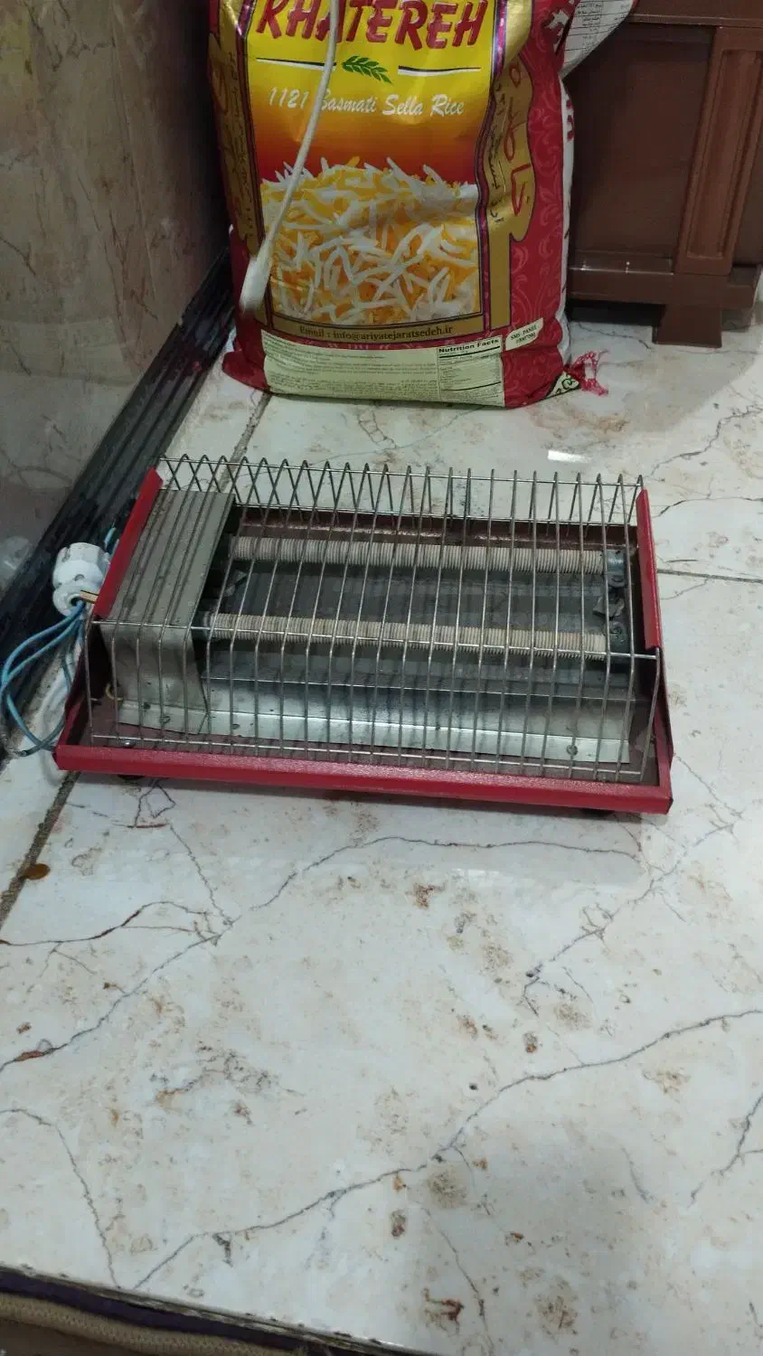 اجاق برقی در حد نو|سایر لوازم برقی|سقز, |دیوار