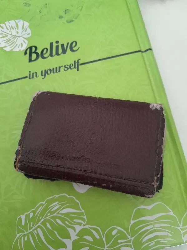 مدارک گمشده|اشیا|زنجان, |دیوار