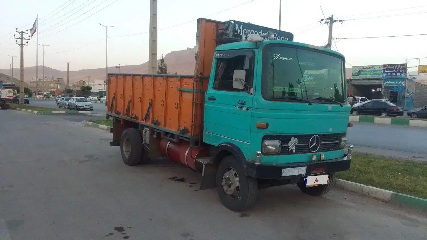 خاور بنز ۸۰۸ زیر بندی ۸۱۳مدل ۱۳۵۳|خودرو سنگین|خلیفان, |دیوار