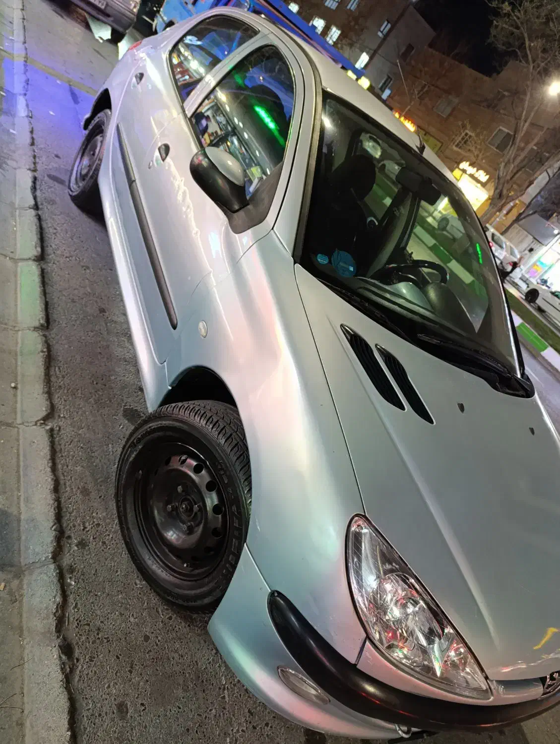 تیپ۲ مدل ۸۳|خودرو سواری و وانت|مشهد, استاد یوسفی (شهرک غرب)|دیوار