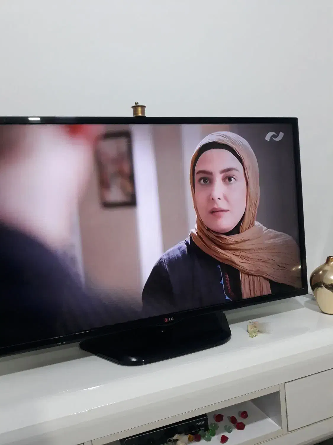 تلوزیون ال ای دی ال جی|تلویزیون و پروژکتور|همدان, |دیوار