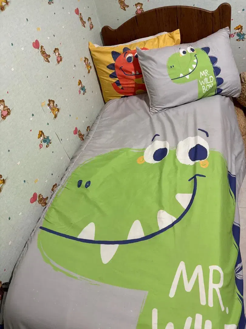 تخت نوجوان و دشک تخت|تخت و سرویس خواب|نجف‌آباد, ویلاشهر|دیوار