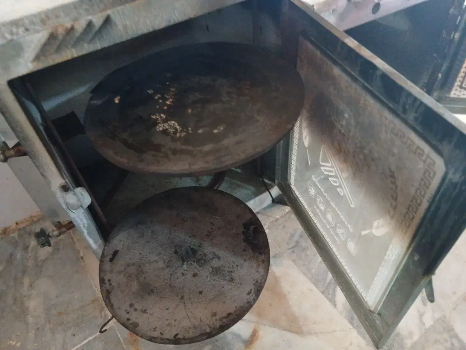 تنورگازی وطبقه ویه طبقه|اجاق گاز و لوازم برقی پخت‌وپز|کنارک, |دیوار