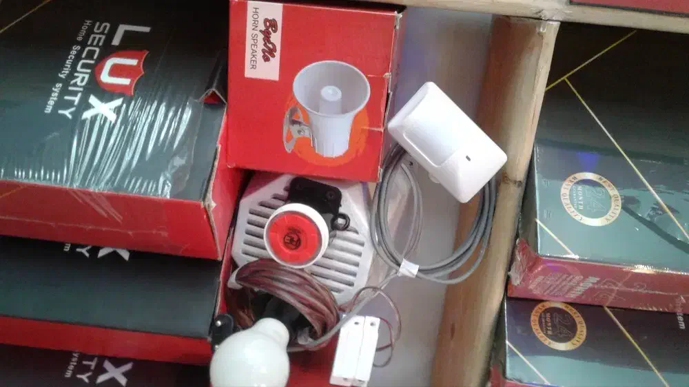 دزدگیر  کنترل با موبایل و اعلان لحظه‌ای|دوربین مداربسته|بندر انزلی, آذربایجان|دیوار