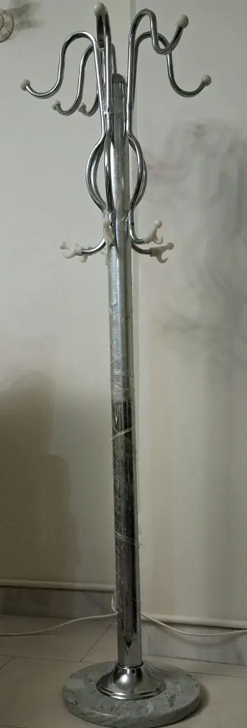 چوب لباسی|بندرخت و رخت‌آویز|اندیشه, شهرک المهدی|دیوار