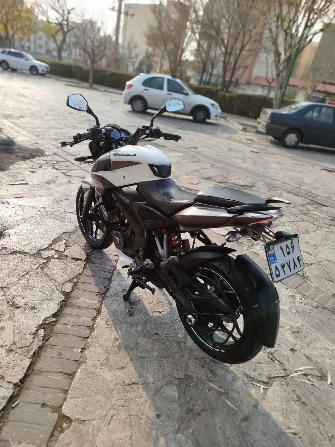 ns200|موتورسیکلت|تهران, مجیدآباد|دیوار