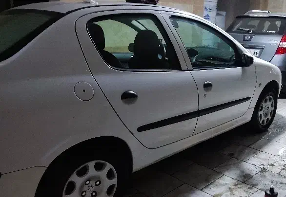 206sdV8|خودرو سواری و وانت|بندرعباس, |دیوار