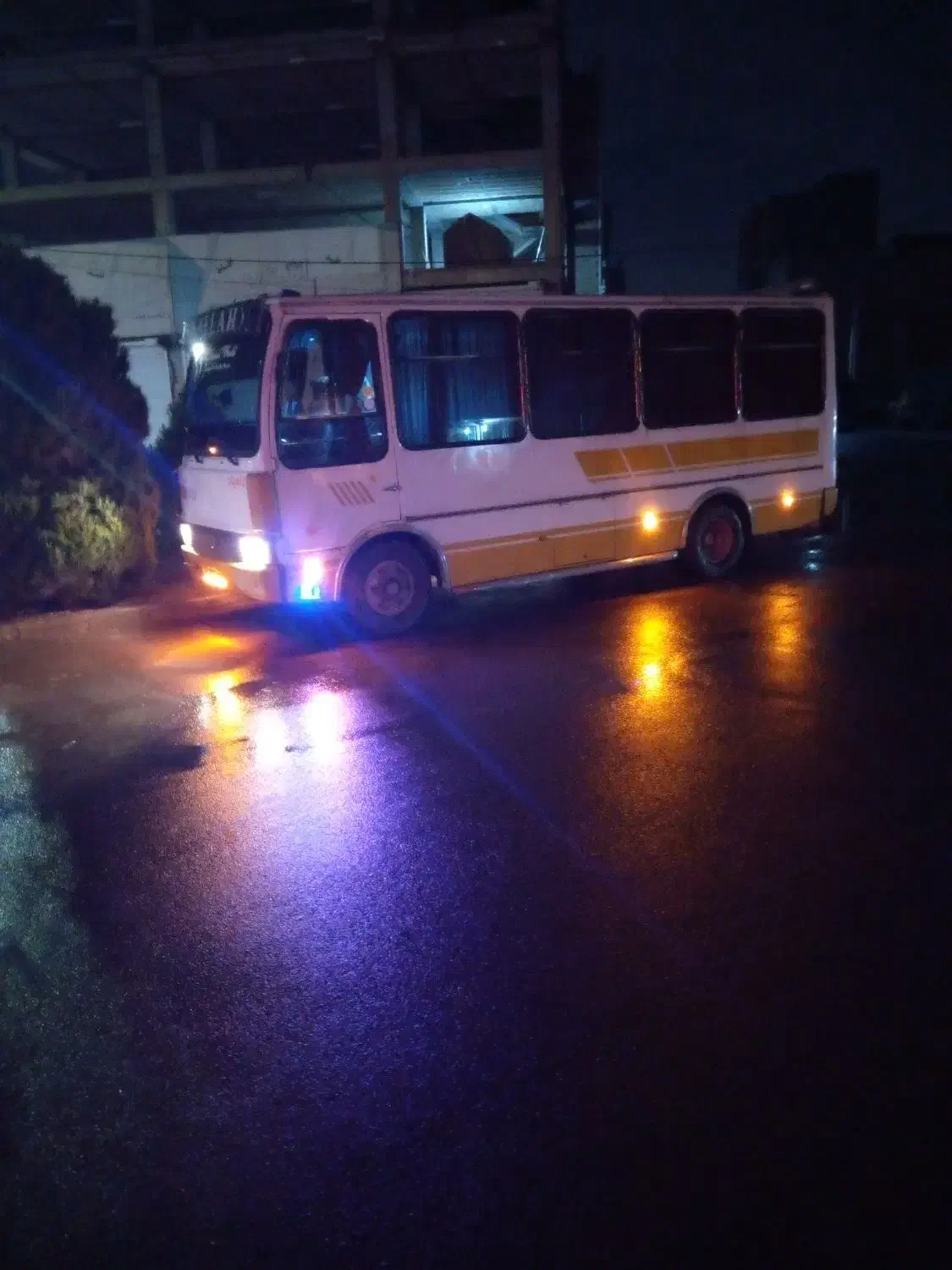 مینی‌بوس آماده سرویس دهی|خدمات حمل و نقل|نظرآباد, نظرآباد|دیوار