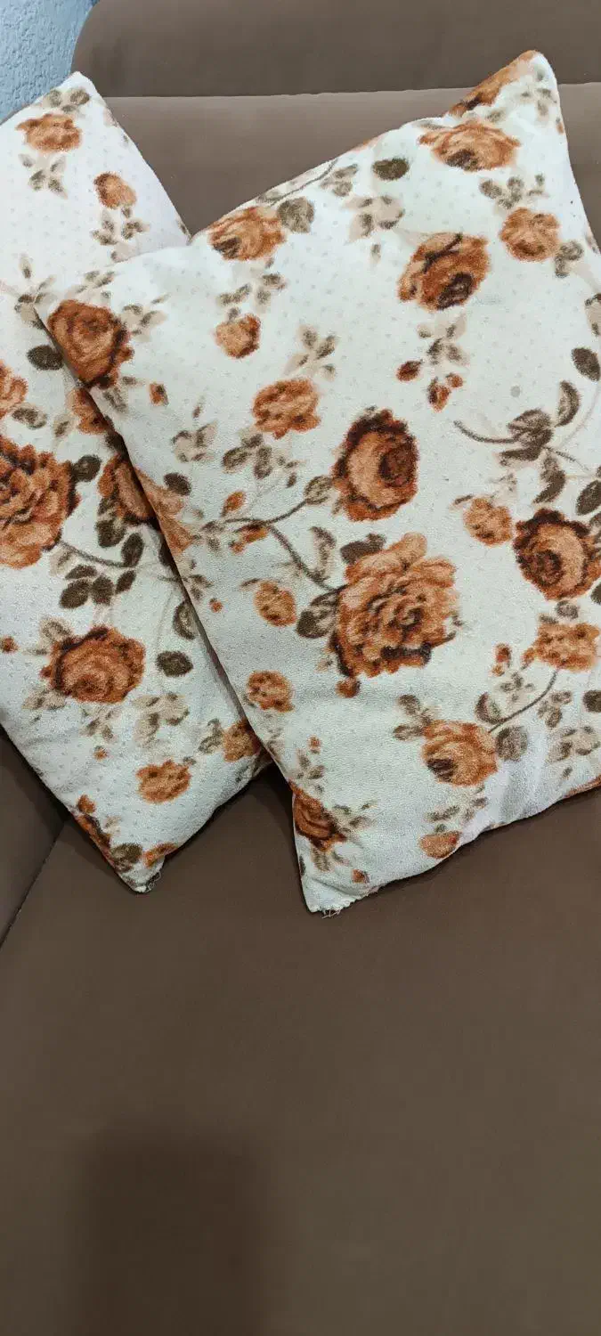 بالشتک مبلمان|مبلمان خانگی و میز عسلی|رشت, تازه آباد|دیوار