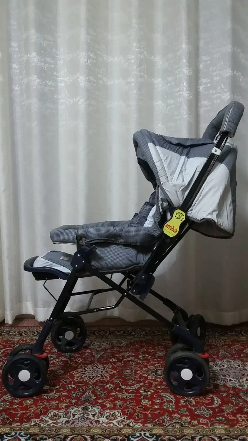 کالسکه در حد نو|کالسکه و لوازم جانبی|بروجرد, |دیوار