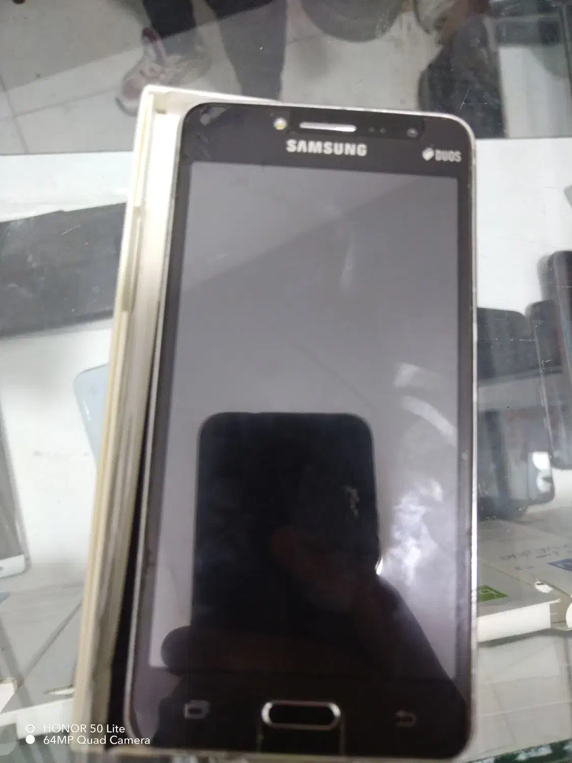 گوشی سامسونگ|موبایل|کبودرآهنگ, |دیوار