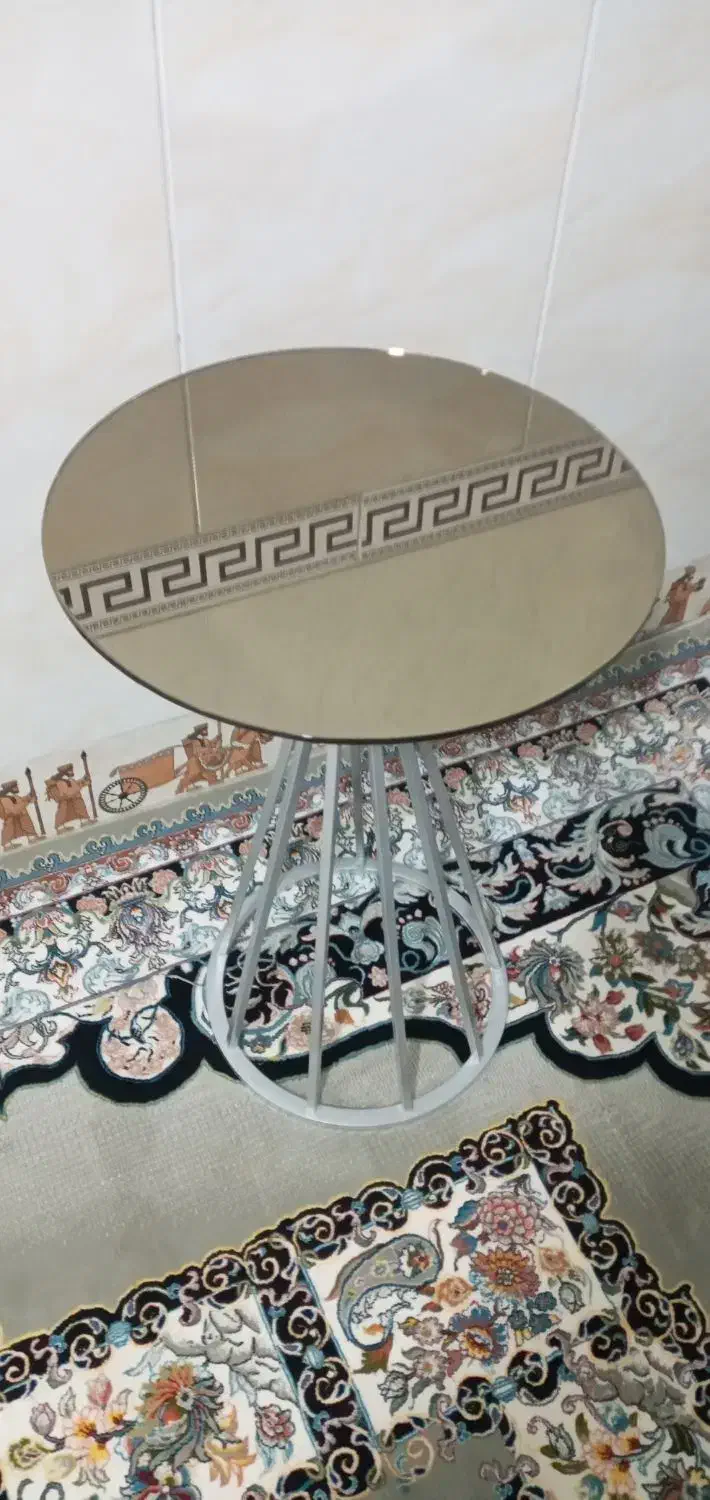 جلومبلی|مبلمان خانگی و میز عسلی|نسیم‌شهر, |دیوار