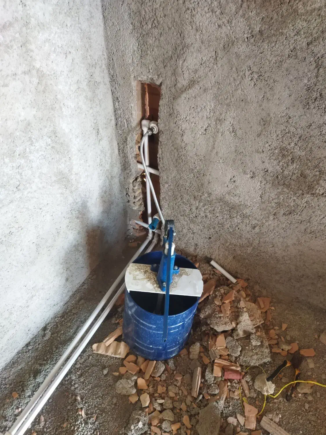 لوله کشی آب و فاضلابو سیمکشی ساختمان|خدمات پیشه و مهارت|فاضل آباد, |دیوار