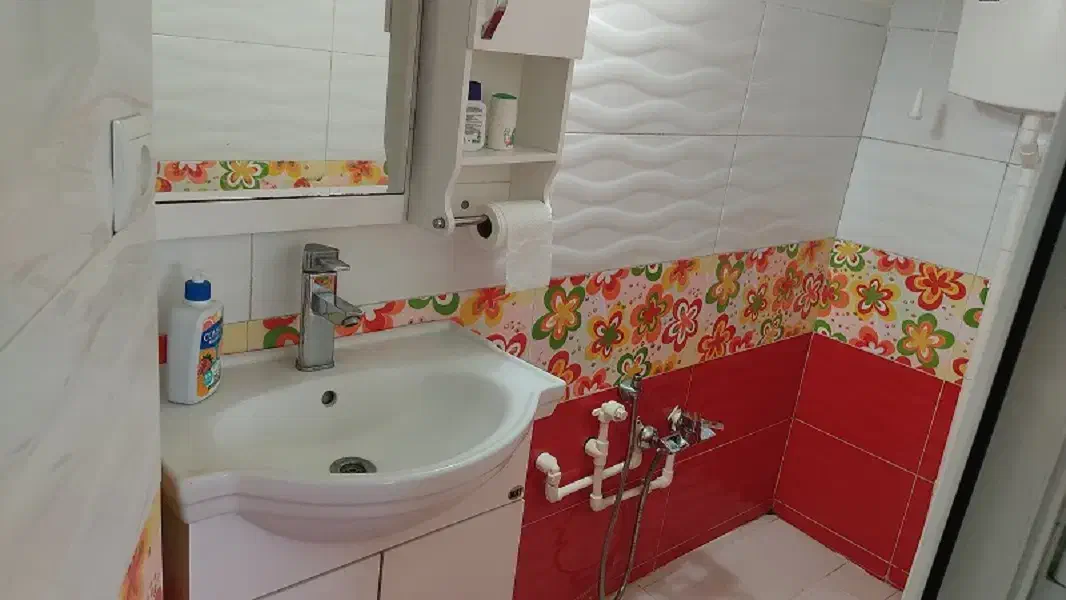 اجاره روزانه واحد مستقل همکف پارکینگدار|اجارهٔ کوتاه‌مدت آپارتمان و سوئیت|لاهیجان, گلستان|دیوار