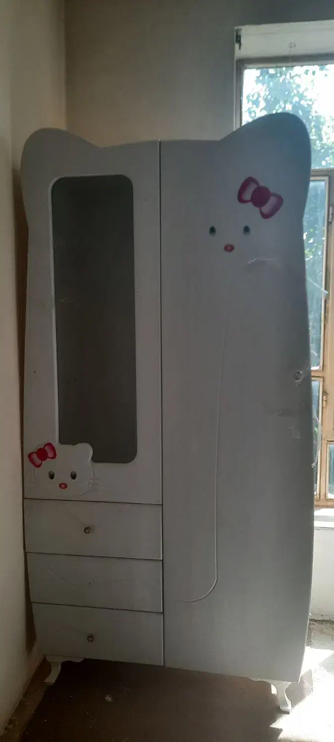 کمد دخترانه گیتی|اسباب و اثاث بچه|میاندوآب, |دیوار