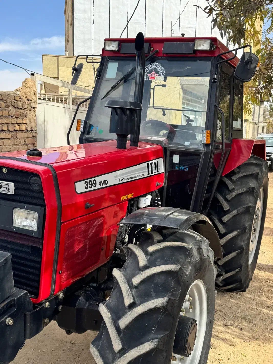 تراکتور ۳۹۹کابین دار در حد صفر|خودرو سنگین|آباده, |دیوار