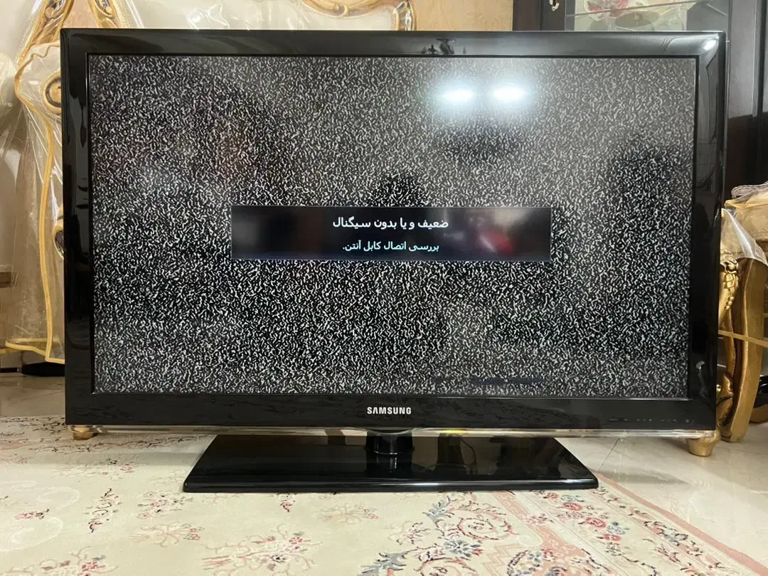 تلویزیون ۴۰اینچ سامسونگ|تلویزیون و پروژکتور|شهریار, کهنز|دیوار
