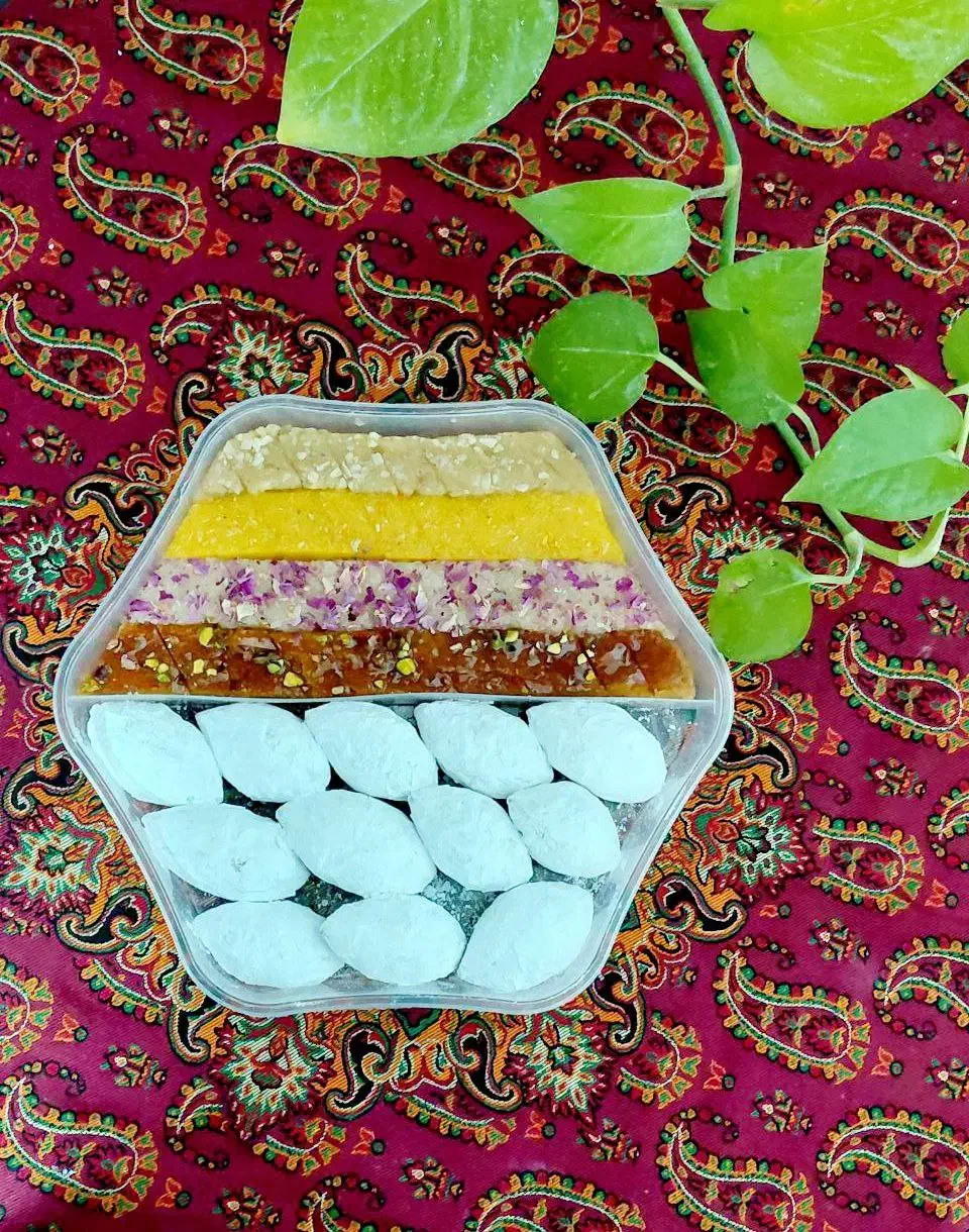 شیرینی سنتی یزدی|عمده‌فروشی|رفسنجان, |دیوار