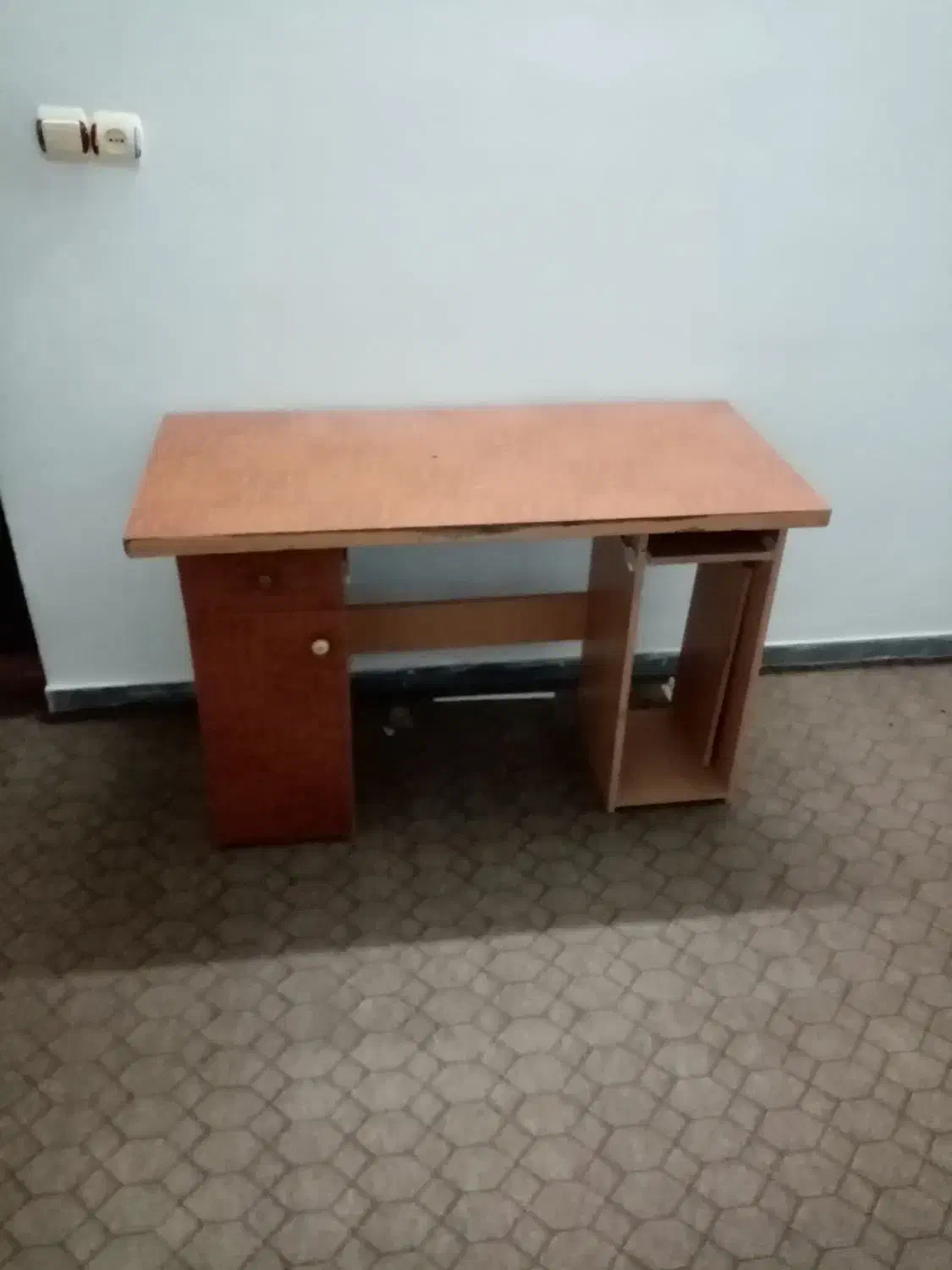 تخت و کمد و ویترین|تخت و سرویس خواب|آمل, |دیوار