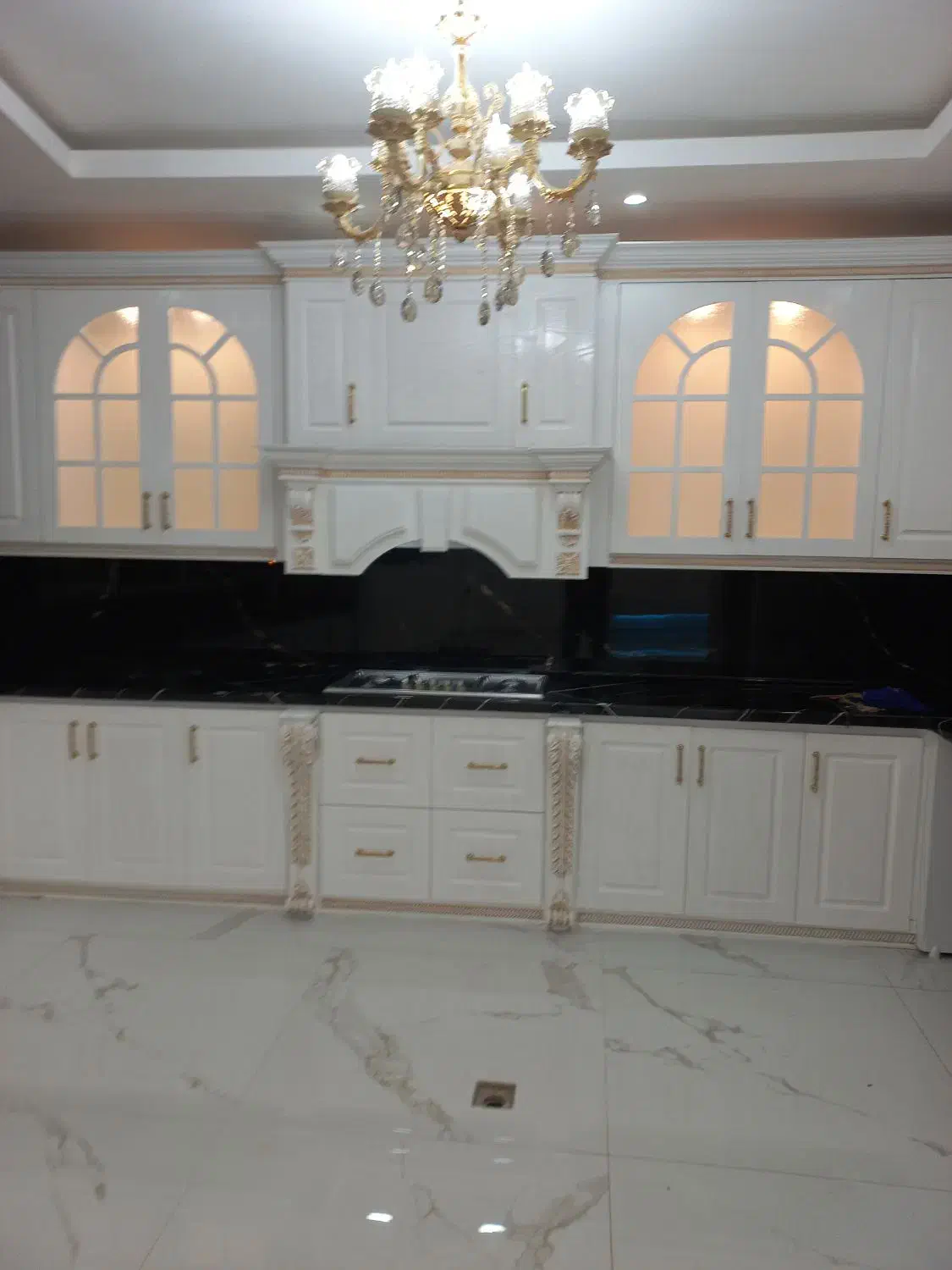 رنگ آمیزی صنایع چوبی وصنعتی وماشین  الات|خدمات پیشه و مهارت|چناران, |دیوار