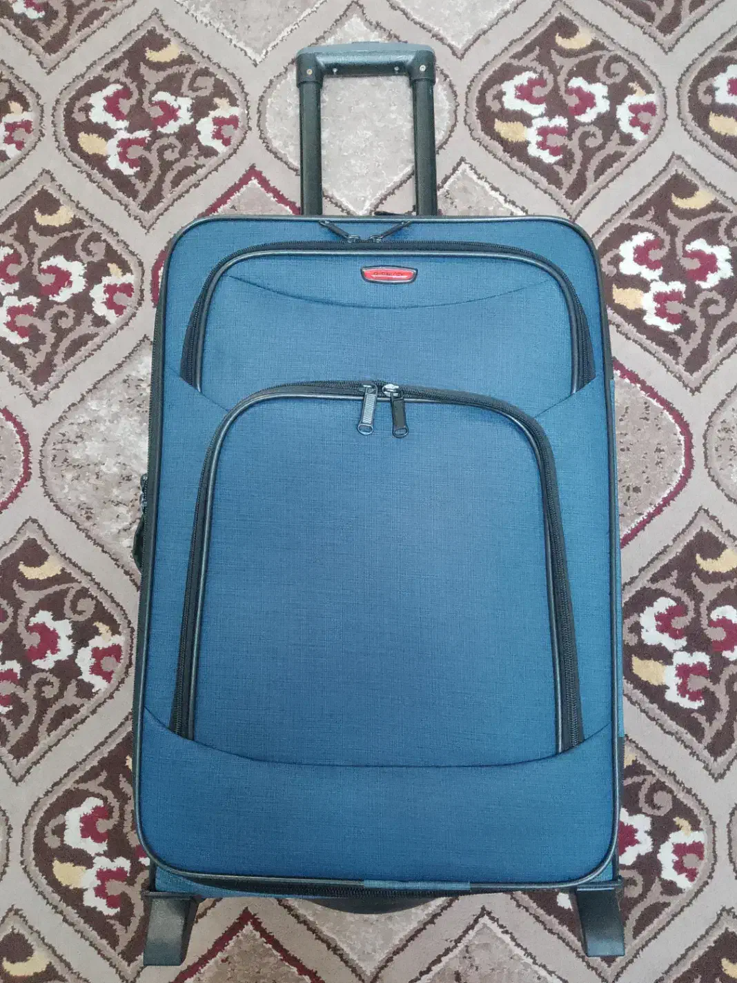 چمدان|کیف، کفش، کمربند|مشکین‌دشت, |دیوار