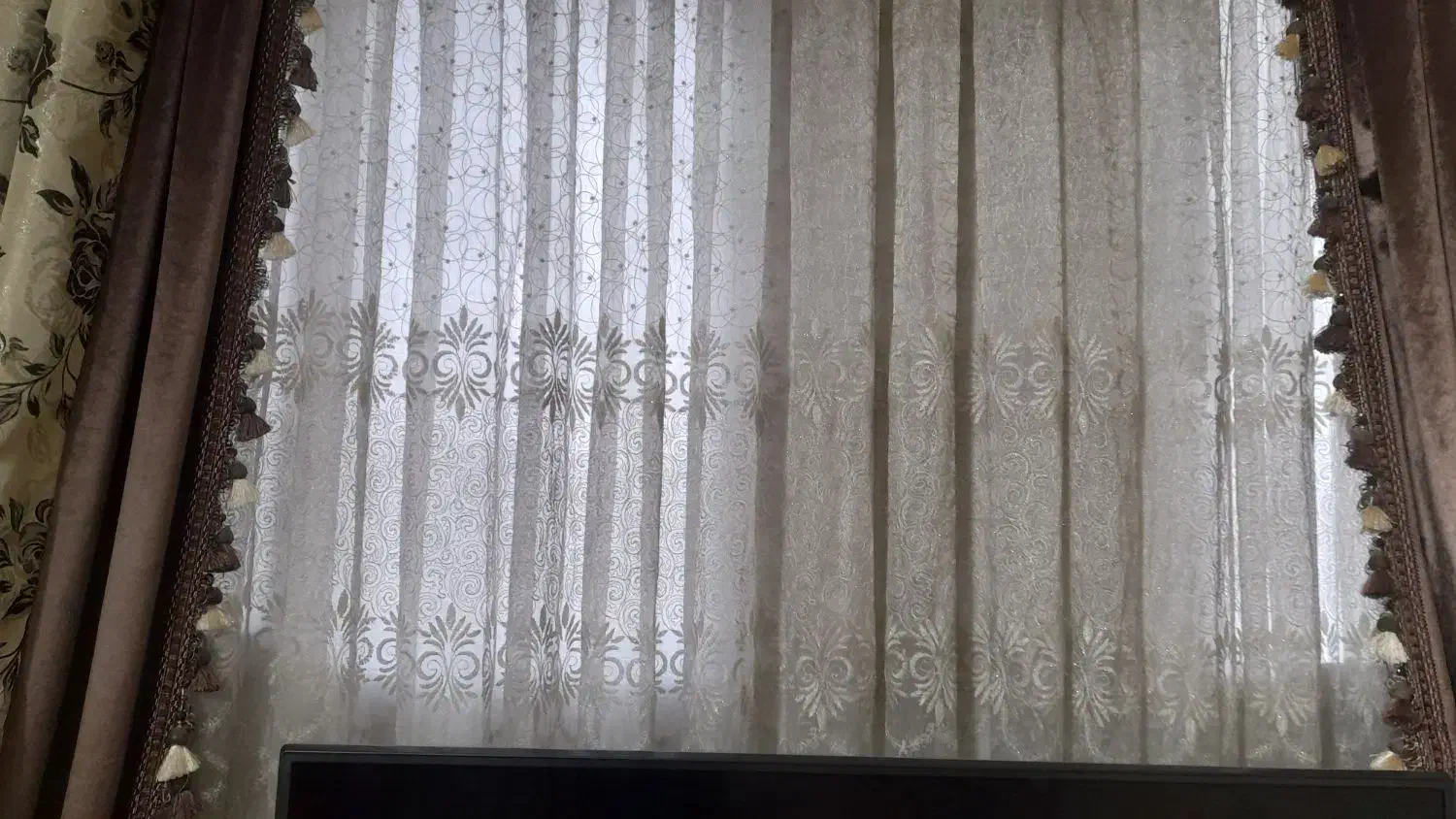 پرده توری با والان|پرده، رانر، رومیزی|تهران, نعمتآباد|دیوار