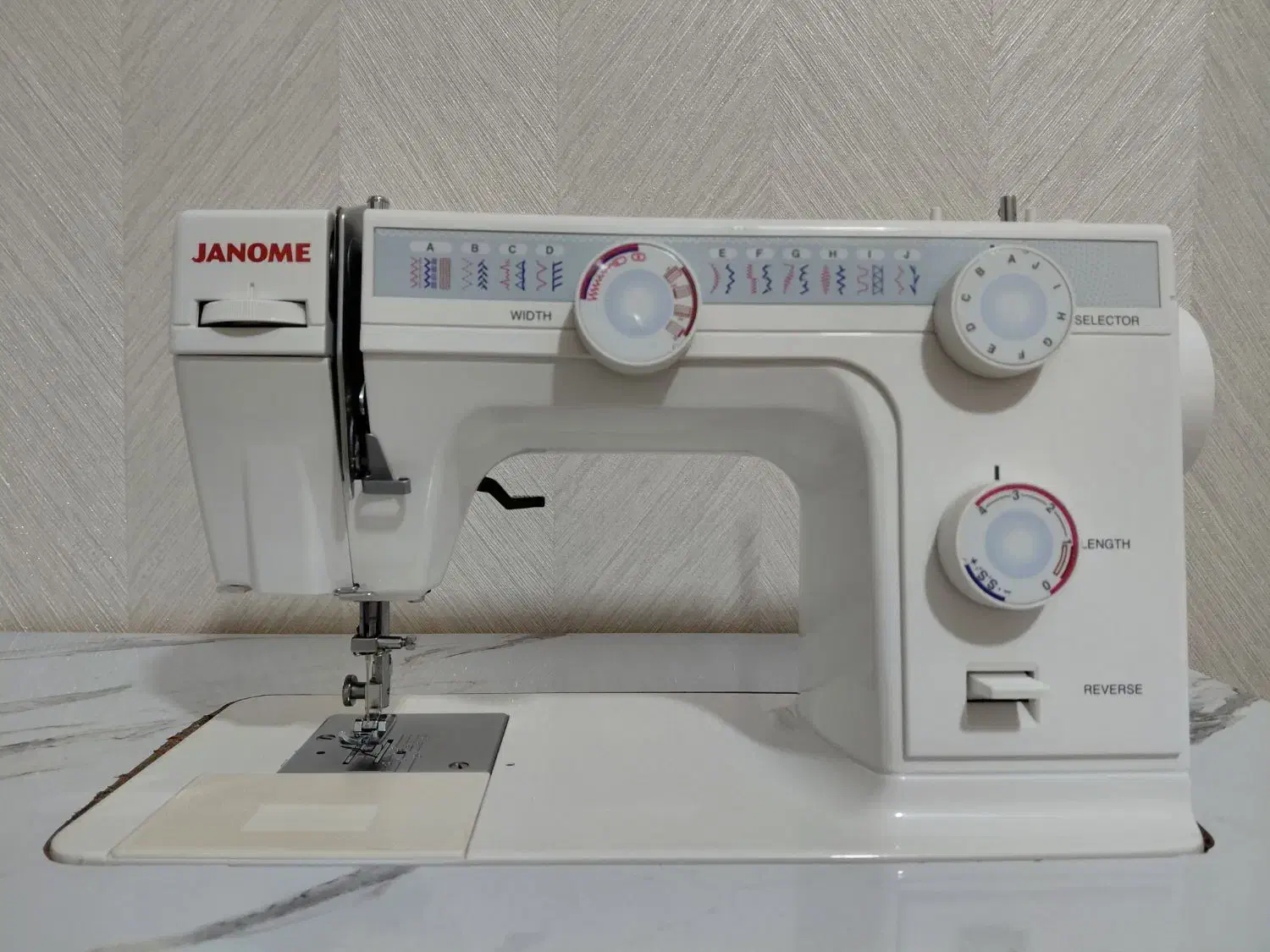 چرخ خیاطی ژانومه|چرخ خیاطی و ریسندگی|ماهدشت, |دیوار