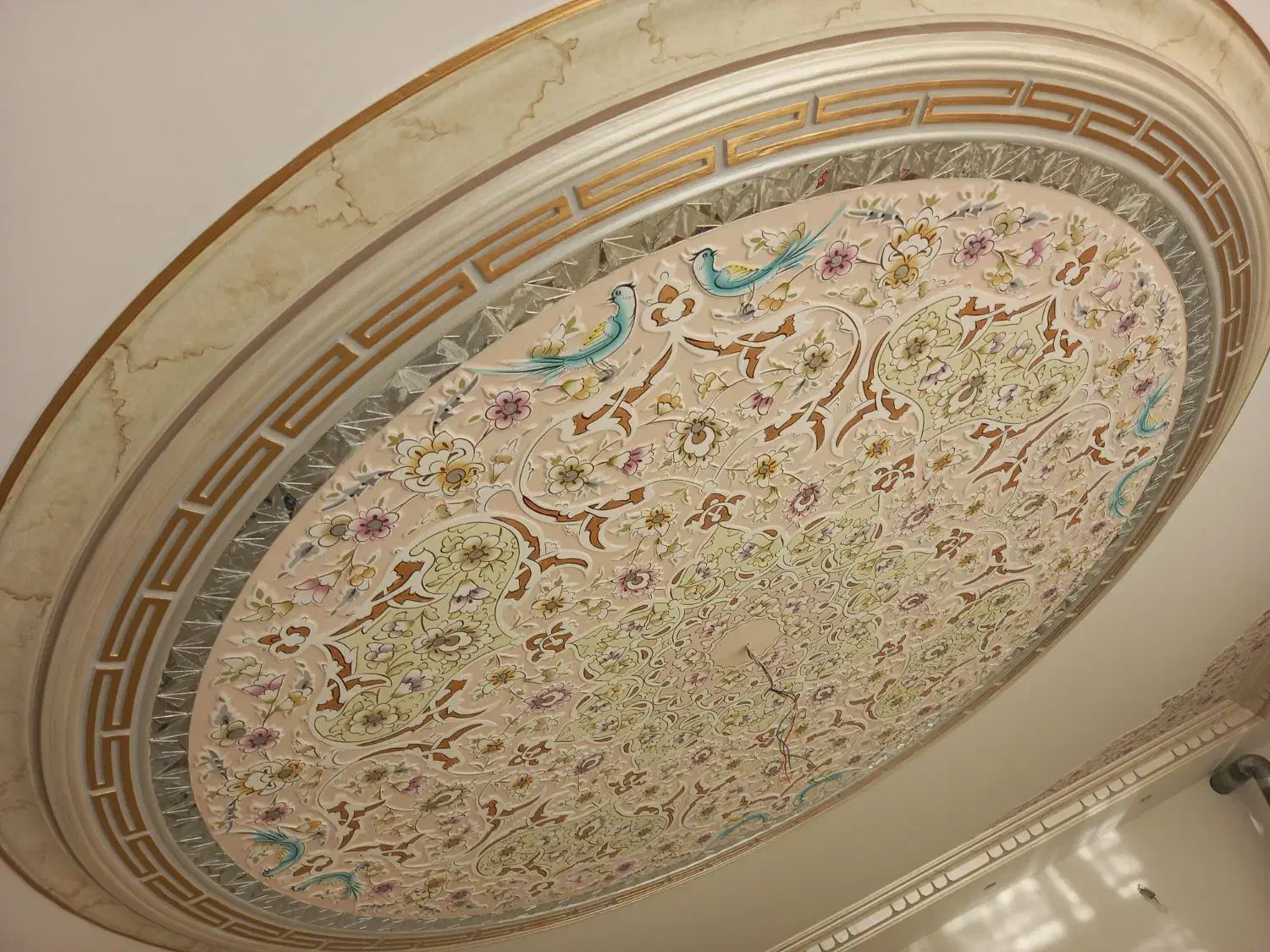 گچبری کلاسیک وکشته بری|خدمات پیشه و مهارت|پیر بکران, |دیوار