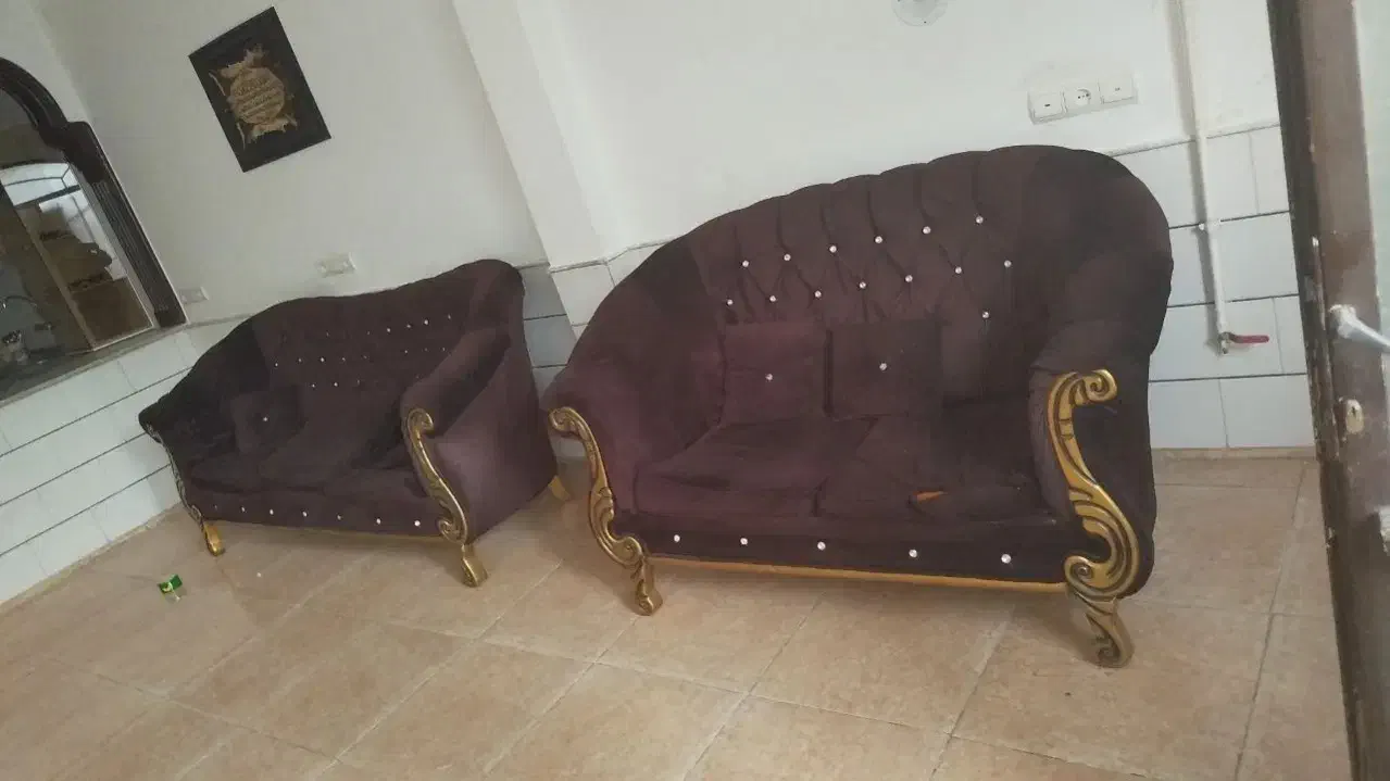 مبل دست دو|مبلمان خانگی و میز عسلی|کاشان, راوند|دیوار