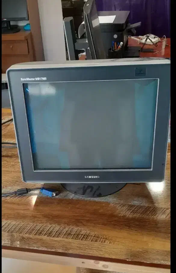 مانیتور سامسونگ|قطعات و لوازم جانبی رایانه|گلبهار, شهر جدید گلبهار|دیوار