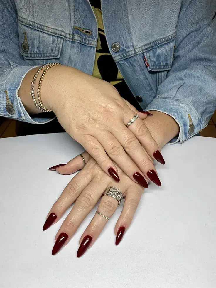 کاشت ناخن|خدمات آرایشگری و زیبایی|مشهد, شهید معقول|دیوار