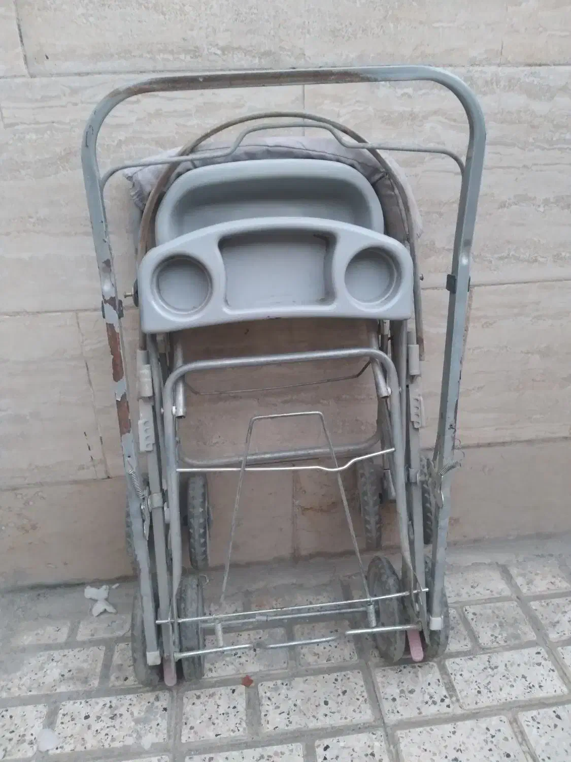 کریره سالم وی کالسکه|کالسکه و لوازم جانبی|مشهد, شهید بصیر|دیوار