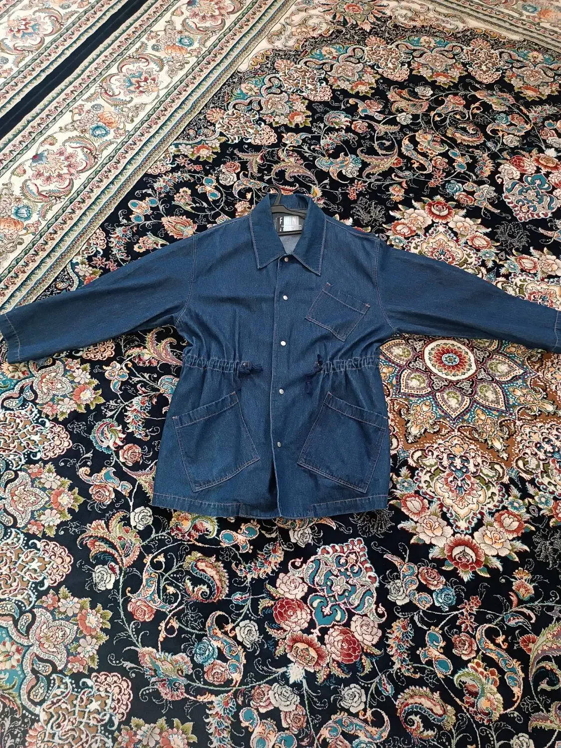 کت لی|لباس|گنبد کاووس, |دیوار