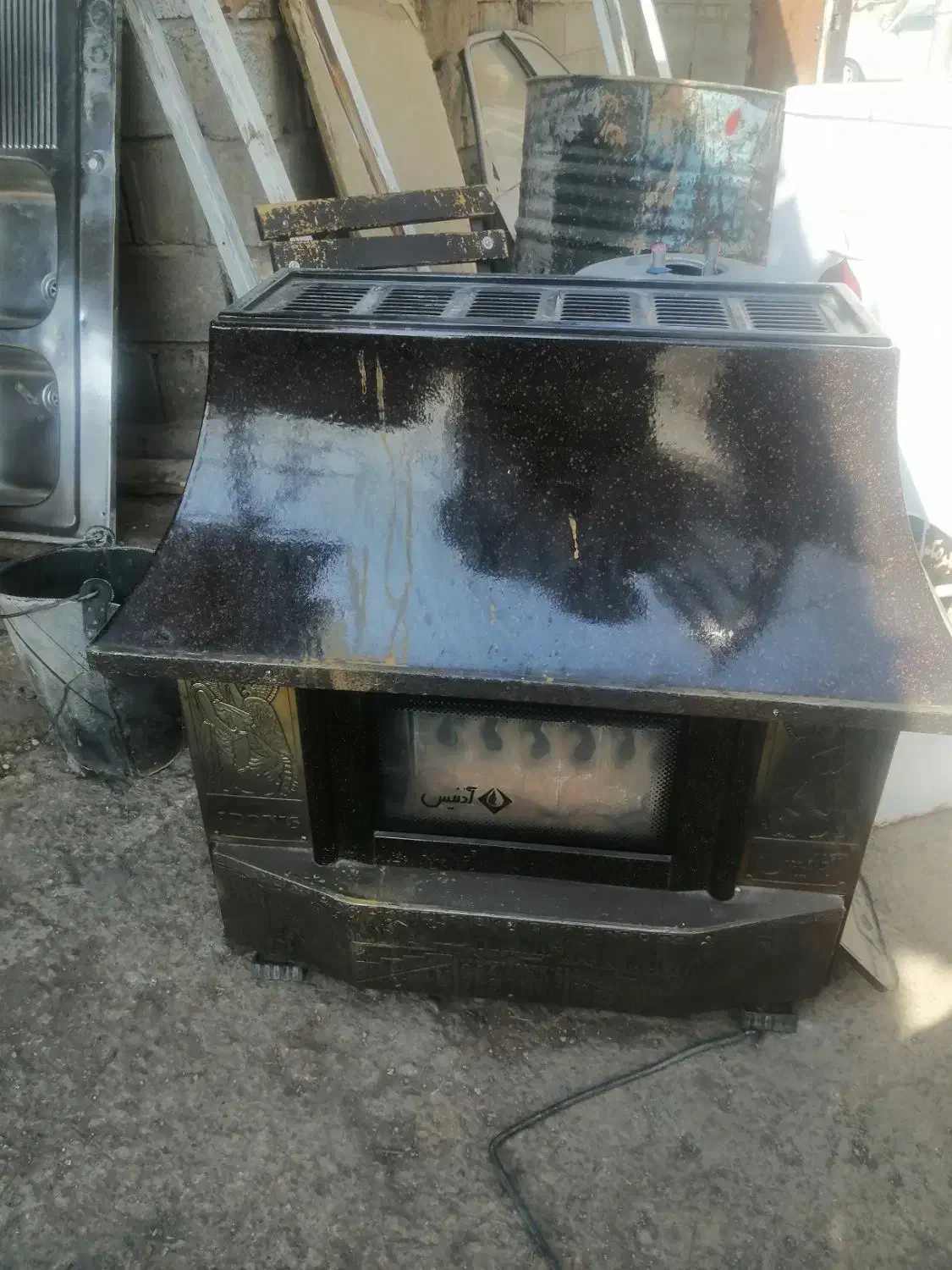 بخاری طرح شومینه|بخاری، هیتر، شومینه|شیراز, گلشن|دیوار