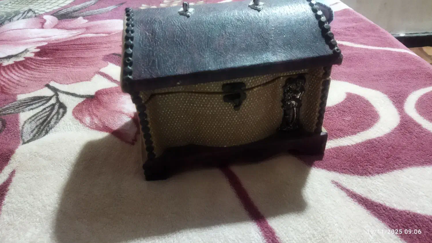 صندوقچه چوبی|صنایع دستی و سایر لوازم تزئینی|دهدشت, |دیوار