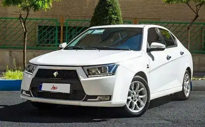 دنا پلاس ۶ دنده معمولی ، مدل ۱۴۰۴|خودرو سواری و وانت|یزد, |دیوار