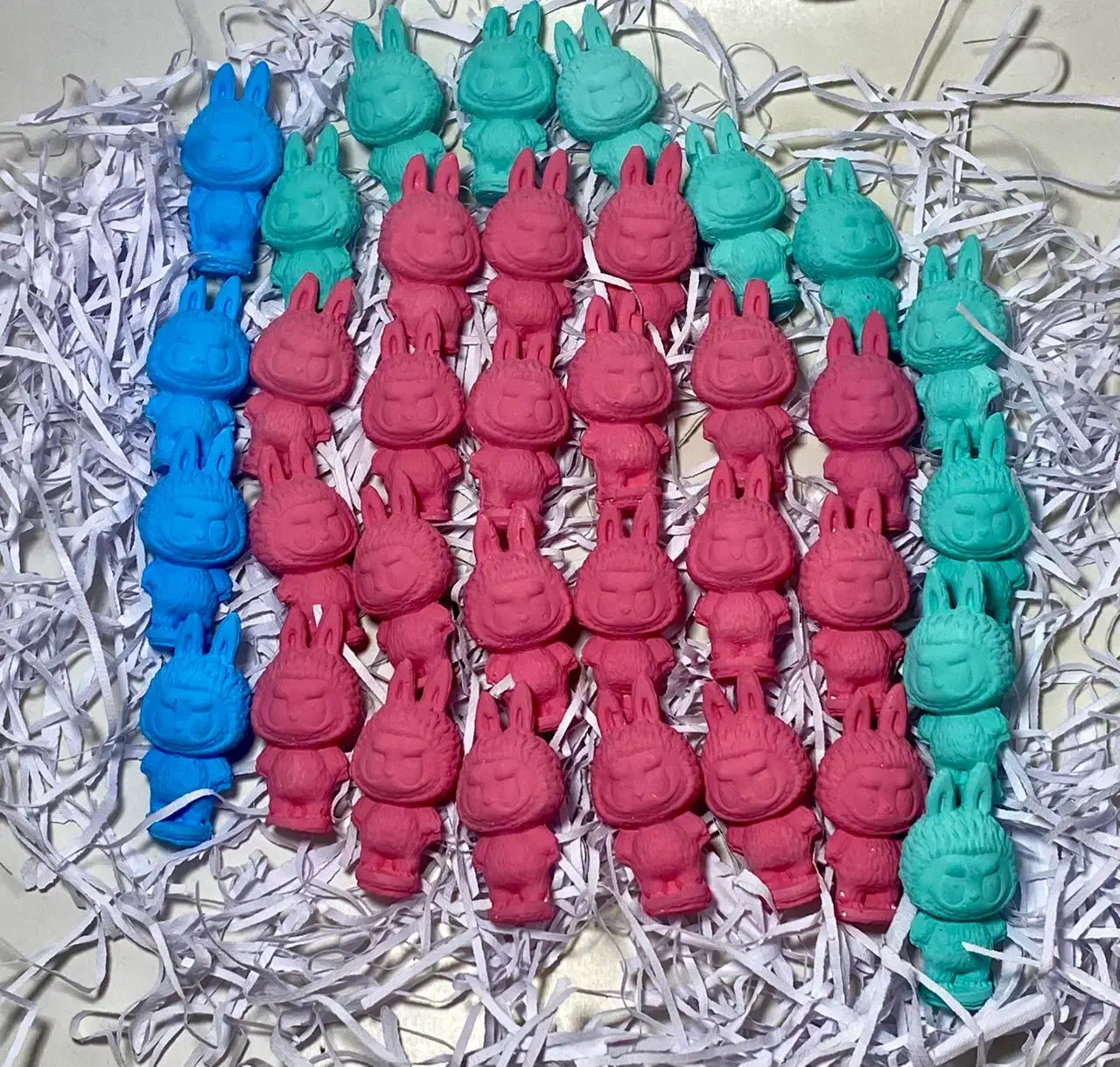 لبوبو قیمت باور نکردنی|اسباب‌بازی بچه|کاشان, ولیعصر|دیوار