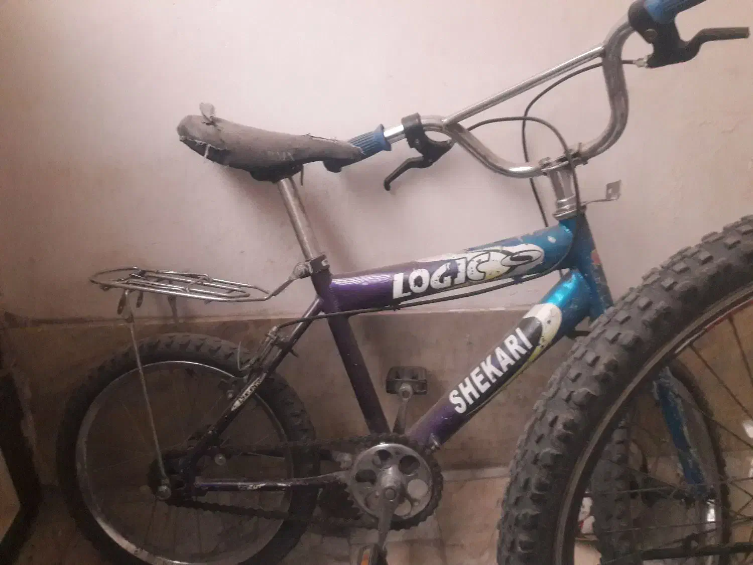 دوچرخه ۱۶|دوچرخه، اسکیت، اسکوتر|رباط‌کریم, رباط‌کریم|دیوار