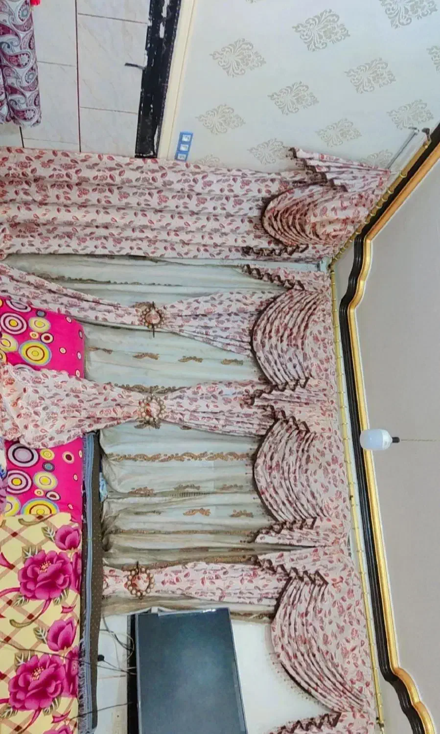 پرده شادگان|پرده، رانر، رومیزی|شادگان, |دیوار