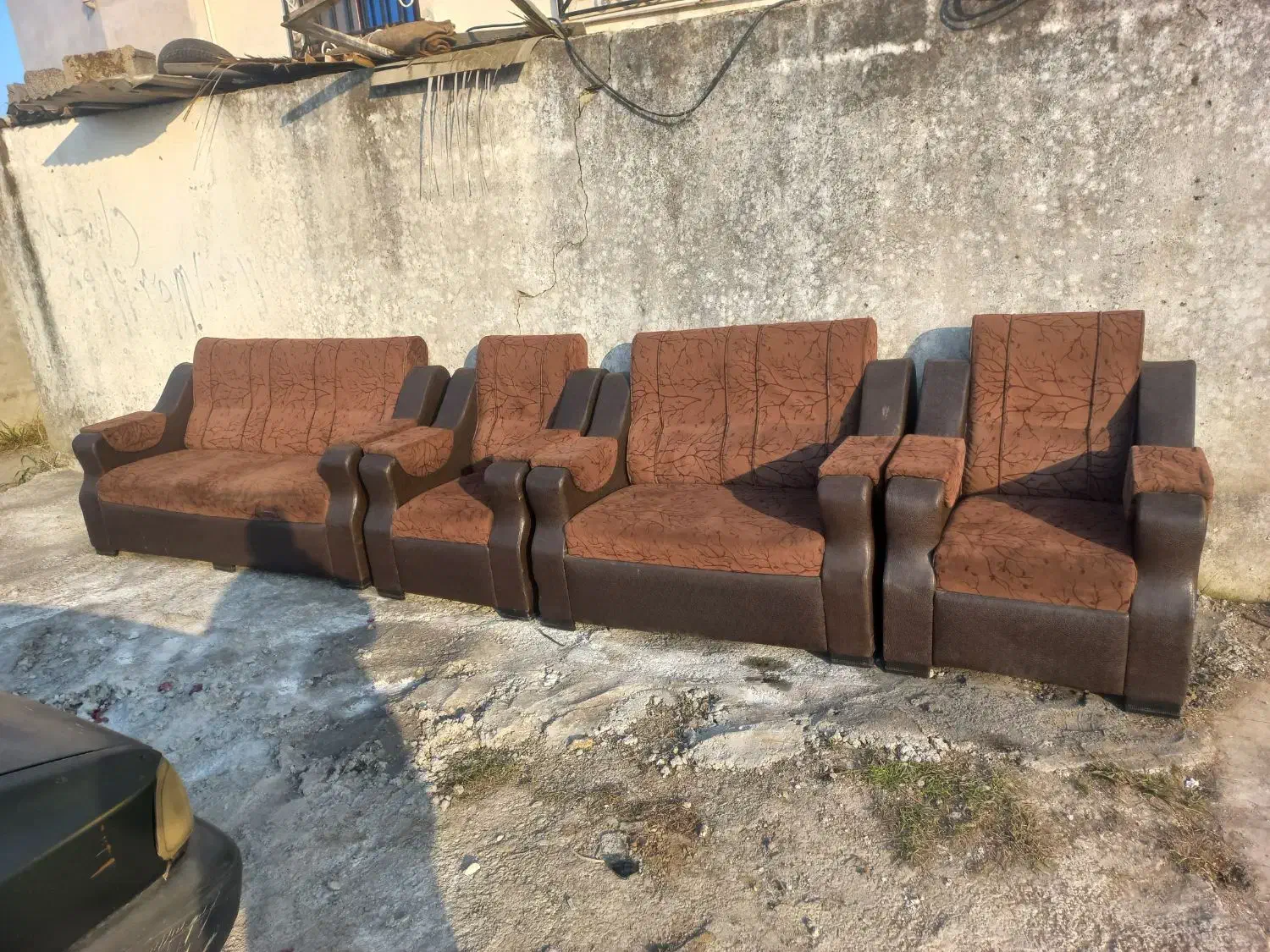 یک دست مبل راحتی ۷ نفره با چوب گردو|مبلمان خانگی و میز عسلی|نور, |دیوار